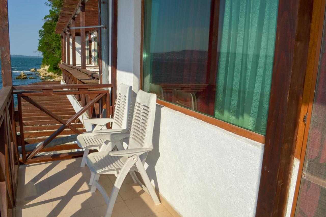 Hotel Romantika Warna Zewnętrze zdjęcie
